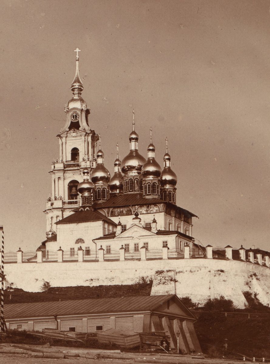 Kostroma around 1911, photograph by S. M. Prokudin-Gorsky. The city where priest Fyodor Figurovsky served and Konstantin grew up.