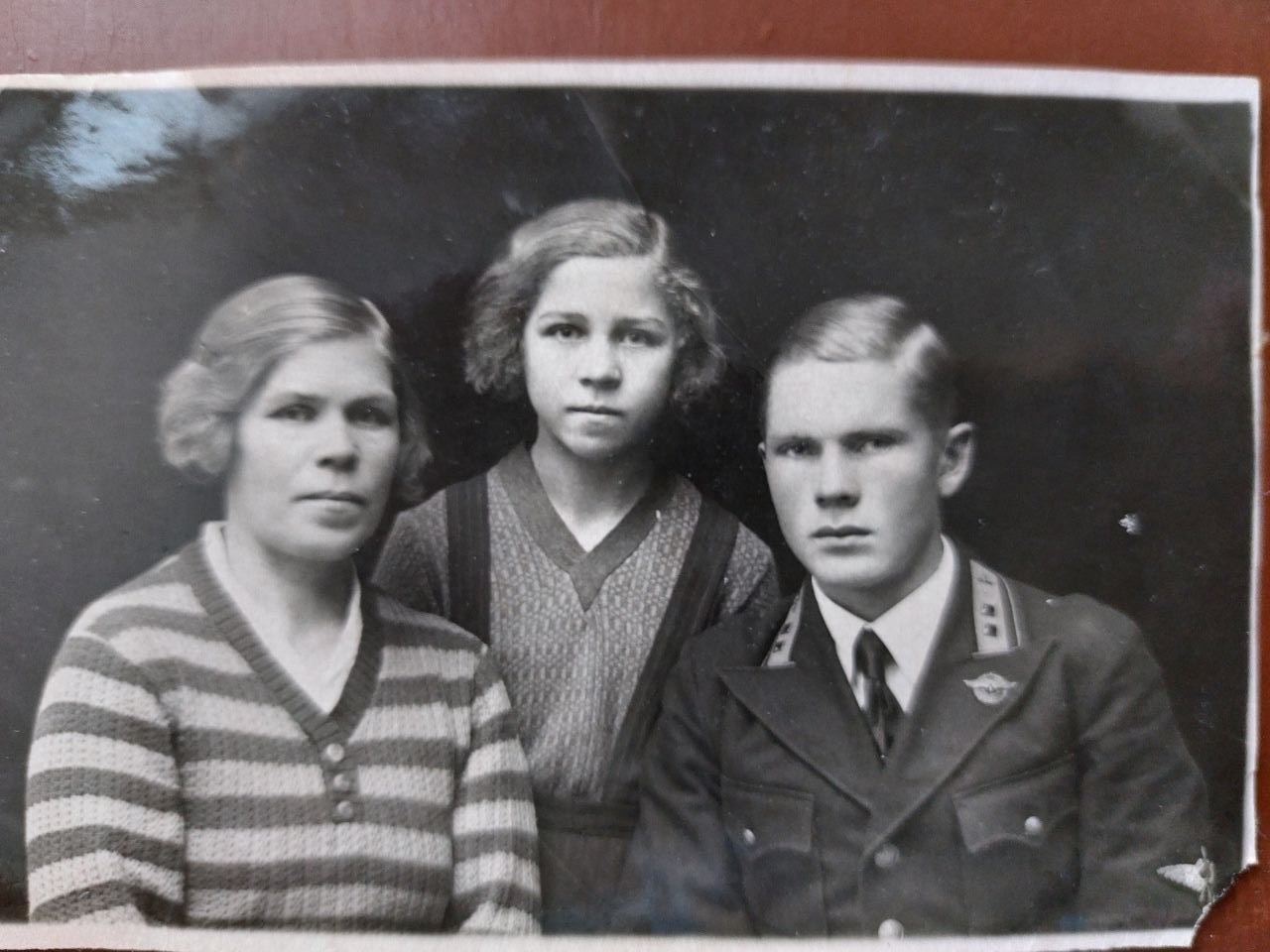 Alexandra Semyonovna with children - Katya and Yura, Arkhangelsk